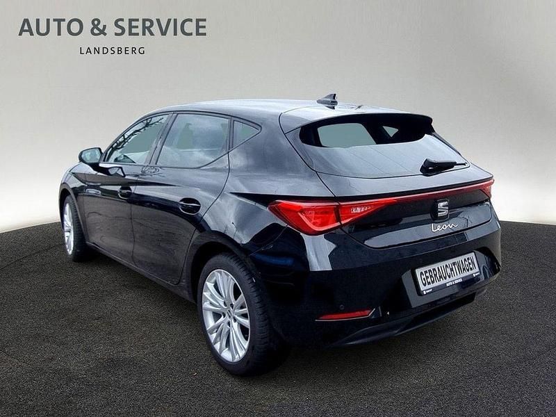 Gebraucht Seat Leon Style 110 PS (80 kW) 2024 Schwarz Limousine