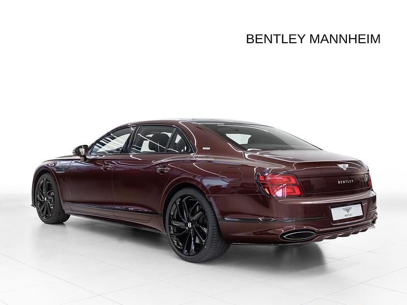 Neu Bentley Flying Spur 782 PS (575 kW) 2025 Cricket ball Limousine