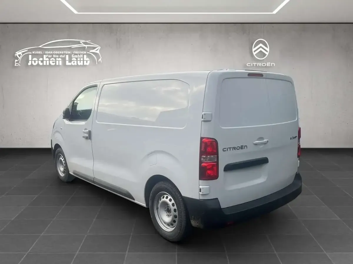 Gebraucht Citroën e-Jumpy 100 kW (136 PS) 2024 Kaolinweiss Van / Kleinbus