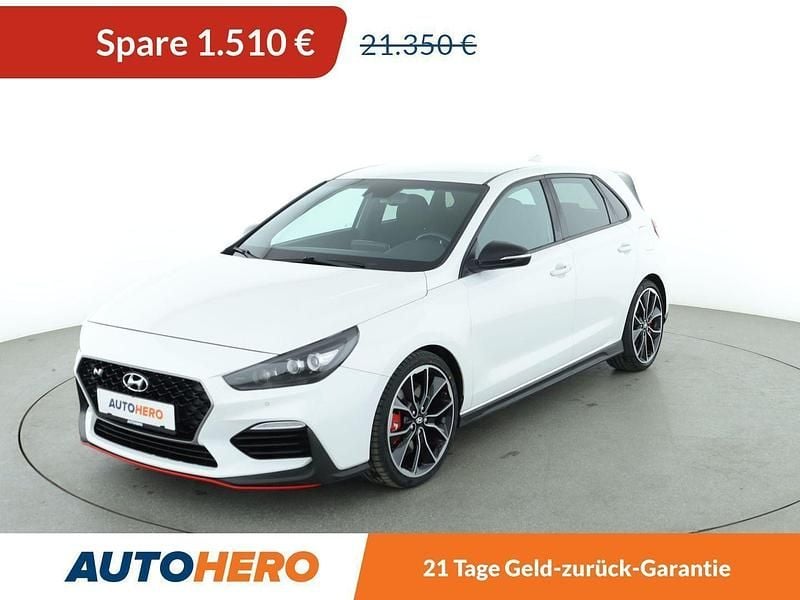 Weiß Gebraucht 2018 Hyundai i30 N Performance Limousine | 19.840 € (Guter Preis) - Bild 1/3