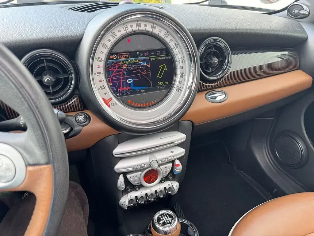 Gebraucht Mini Cooper 120 PS (88 kW) 2009 Braun Kleinwagen