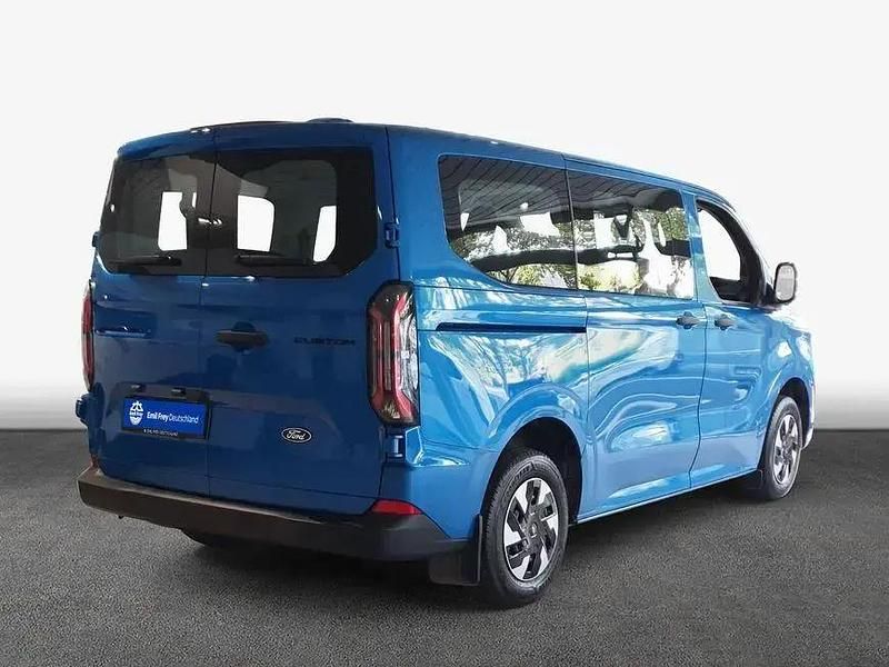 Neu Ford E-Transit Trend 160 kW (218 PS) 2026 Blau Van