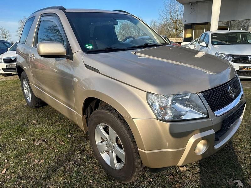 Gebraucht Suzuki Grand Vitara Club 106 PS (77 kW) 2008 Grau SUV