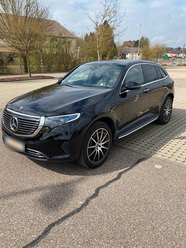 Gebraucht Mercedes EQC400 300 kW (408 PS) 2020 Schwarz SUV