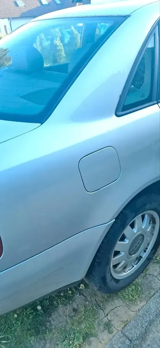 Gebraucht Audi A4 125 PS (91 kW) 1999 Silber Limousine