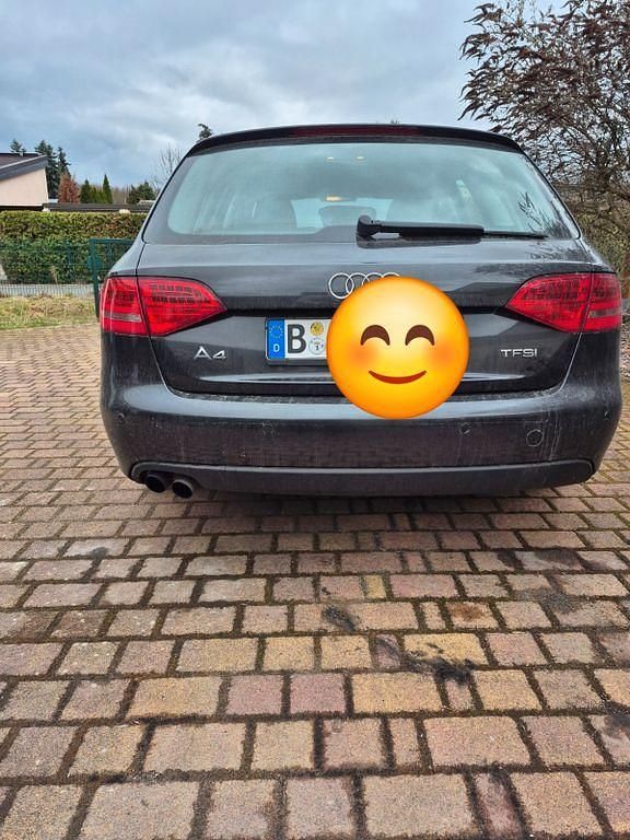 Gebraucht Audi A4 160 PS (117 kW) 2010 Grün Kombi