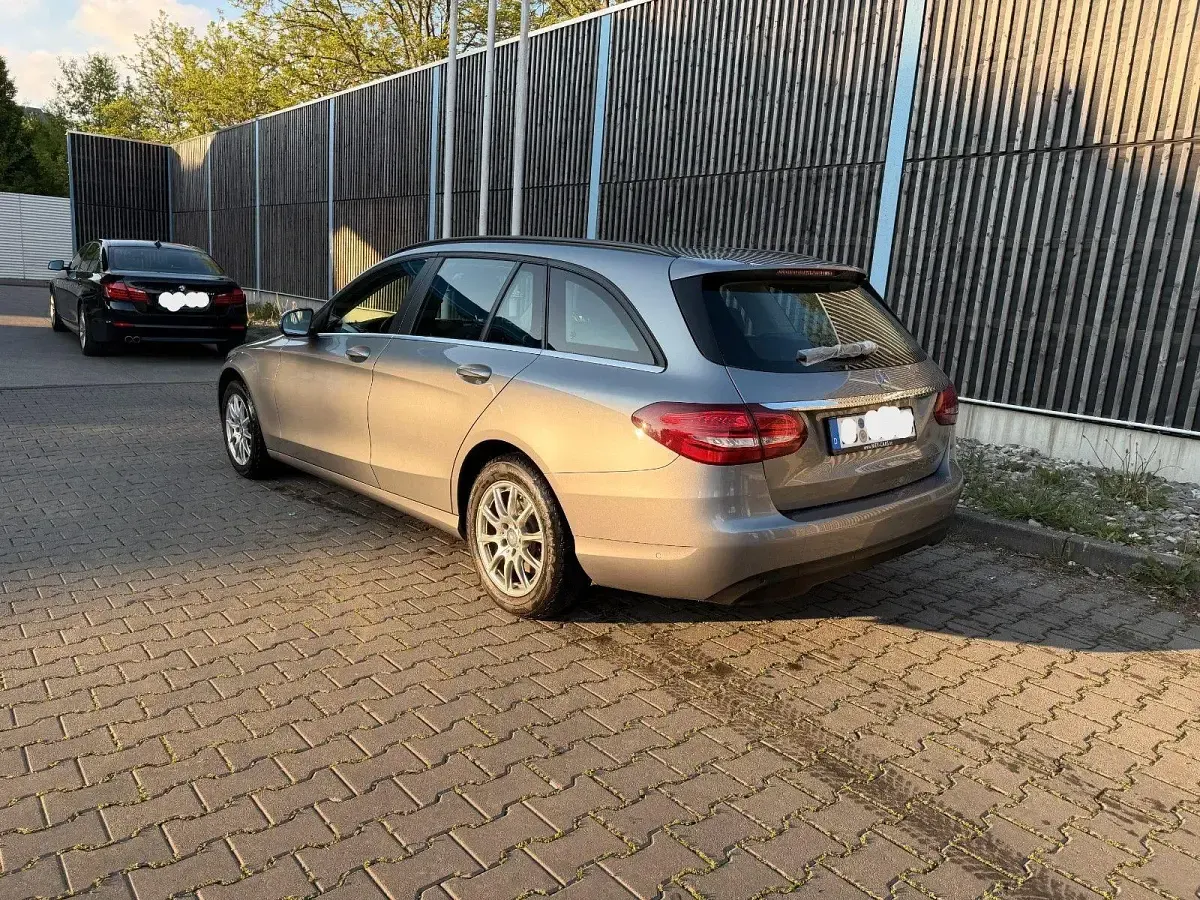 Second-hand Mercedes C180 156 CP (114 kW) 2015 Argintiu Break