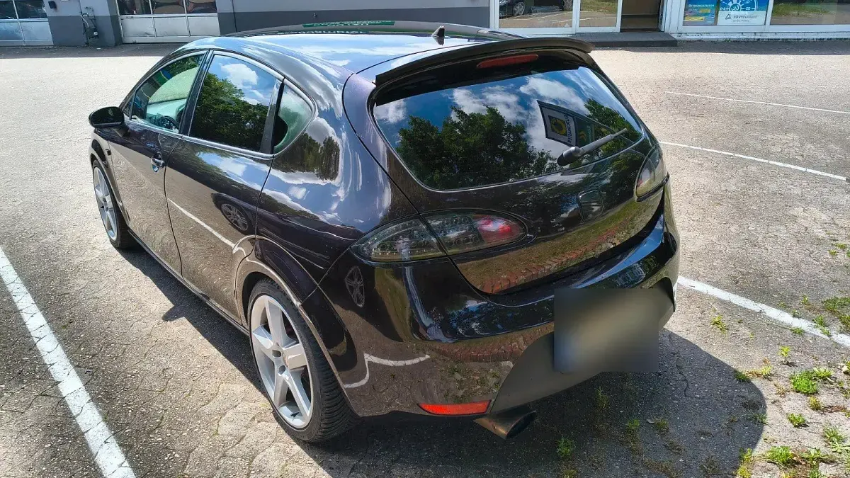 Gebraucht Seat Leon CUPRA 330 PS (242 kW) 2007 Schwarz Kleinwagen