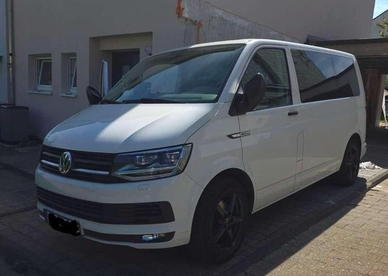 Weiß Gebraucht 2015 VW T6 Van | 33.000 € - Bild 1/4