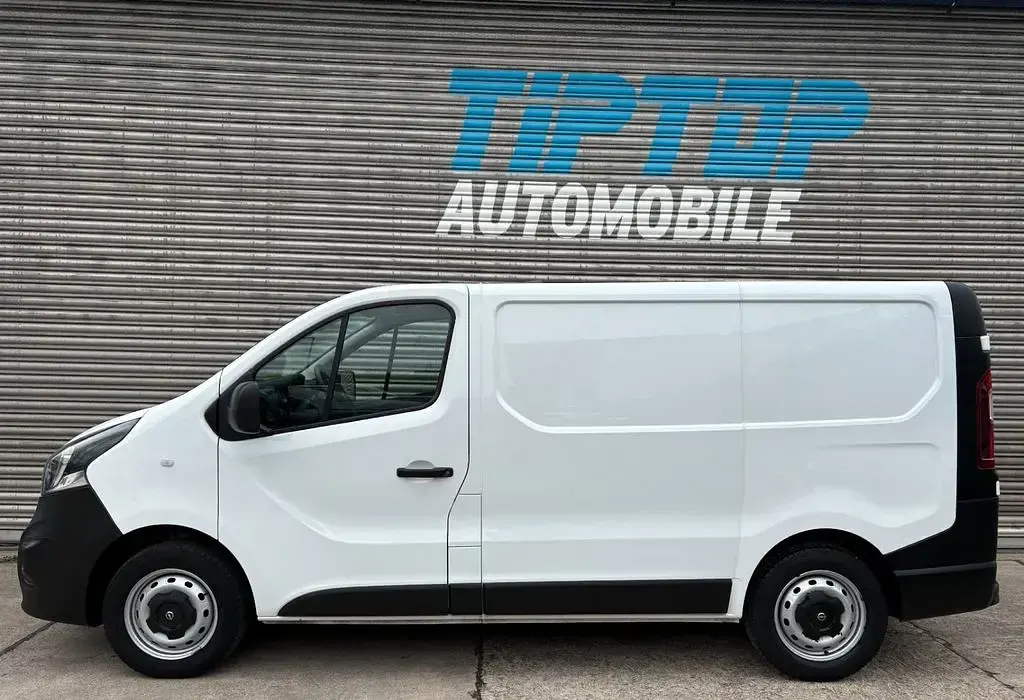 Gebraucht Opel Vivaro 121 PS (88 kW) 2019 Weiß Van / Kleinbus
