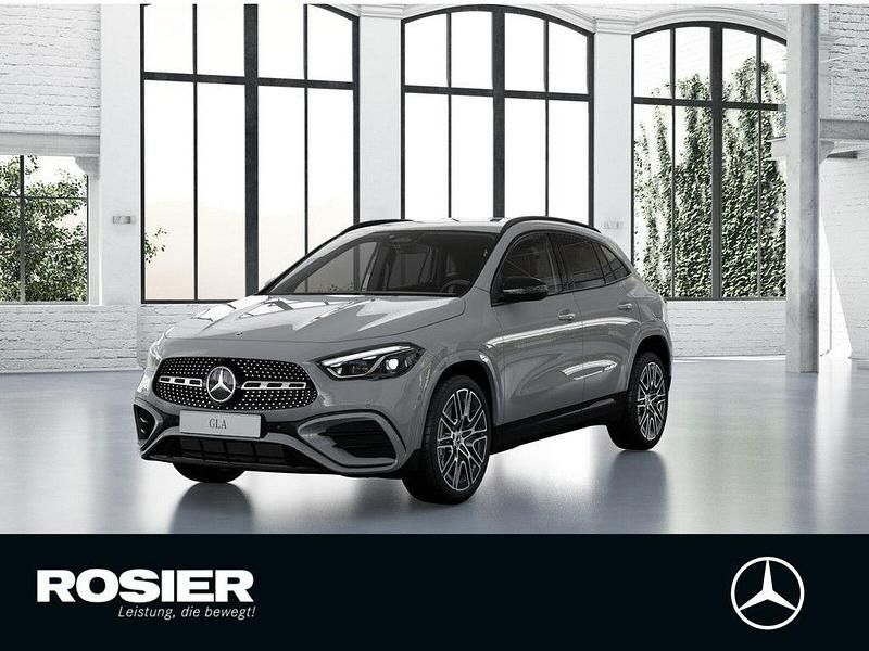 Grau Gebraucht 2025 Mercedes GLA180 AMG SUV | 43.880 € (Fairer Preis) - Bild 1/4