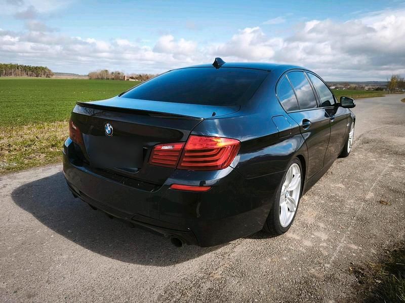 Gebraucht BMW 535 M Sport 306 PS (225 kW) 2014 Schwarz Limousine