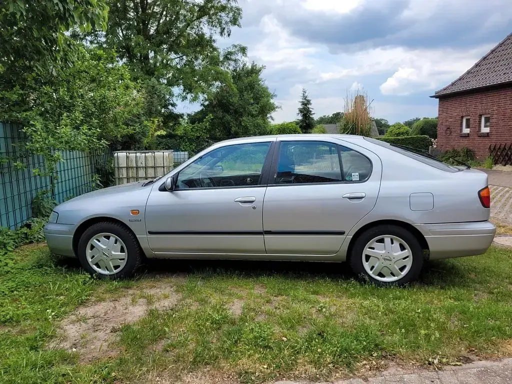 Gebraucht Nissan Primera 131 PS (96 kW) 1998 Silber Kombi