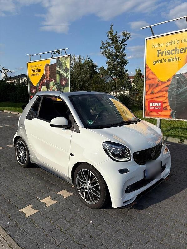 Weiß Gebraucht 2016 Smart ForTwo Coupé Prime Cabrio | 11.500 € (Fairer Preis) - Bild 1/4