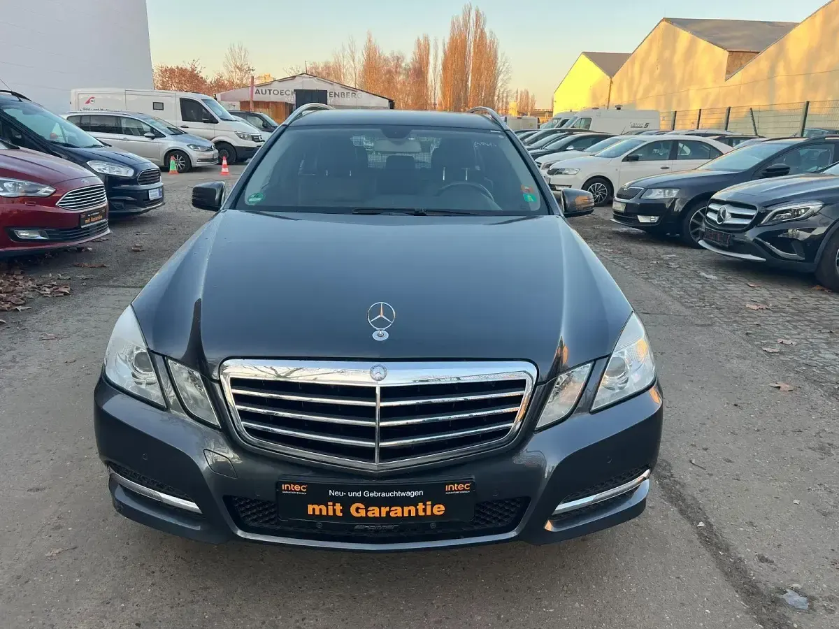 Occasion Mercedes E200 Avantgarde 184 ch (135 kW) 2012 Gris Break