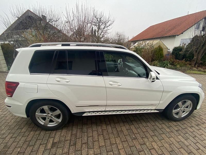 Gebraucht Mercedes GLK350 265 PS (194 kW) 2012 Weiß SUV