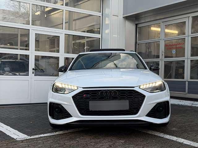 Gebraucht Audi RS4 Comfort 450 PS (330 kW) 2023 Weiß metallic Kombi