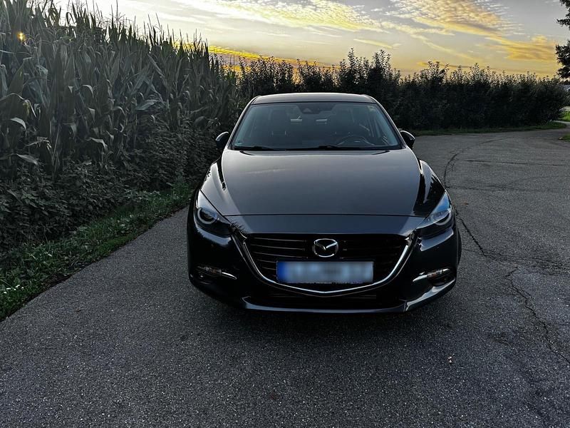 Gebraucht Mazda 3 Inclusive 150 PS (110 kW) 2017 Andere farben Limousine