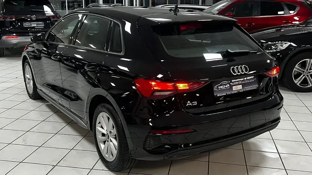 Brugt Audi A3 Basis 150 HK (110 kW) 2022 Sort Sedan