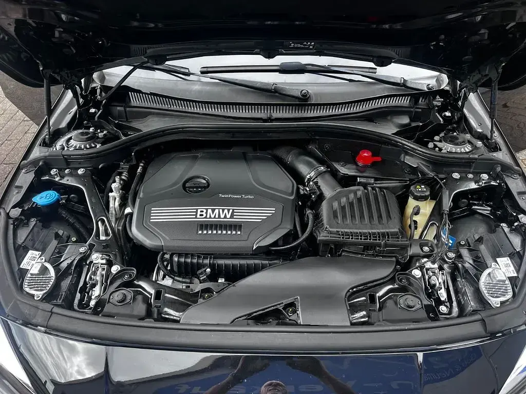 Gebraucht BMW 218 Advantage 136 PS (100 kW) 2023 Schwarz Coupé