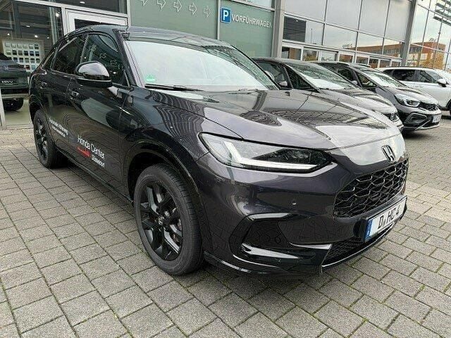 Ruse black (schwarz) Gebraucht 2025 Honda ZR-V Sport SUV | 36.980 € (Fairer Preis) - Bild 1/4
