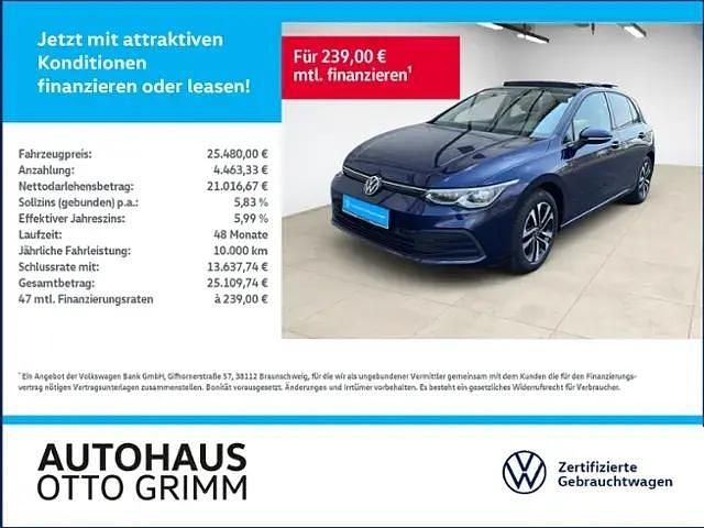 Blau (atlantic blue metallic) Gebraucht 2021 VW Golf VIII United Limousine | 25.480 € (Fairer Preis) - Bild 1/4