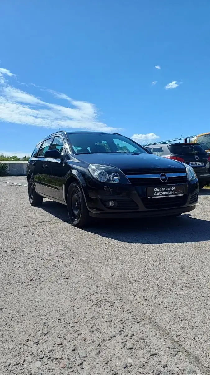 Używany Opel Astra Edition+ 105 KM (77 kW) 2006 Czarny Kombi