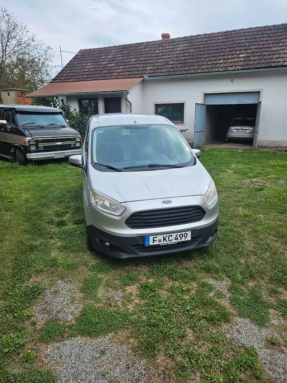 Grau Gebraucht 2015 Ford Transit Van / Kleinbus | 5.900 € (Guter Preis) - Bild 1/4