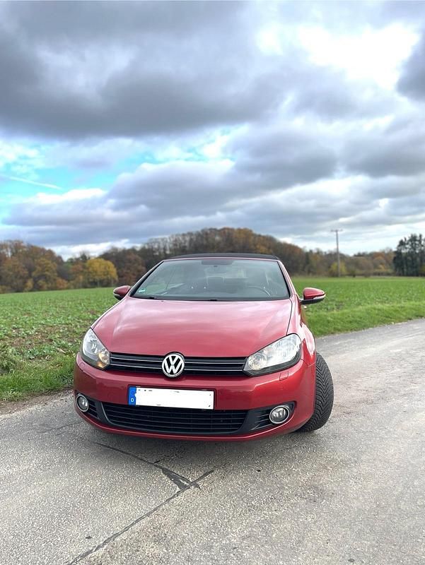 Gebraucht VW Golf Cabriolet 104 PS (76 kW) 2012 Rot Cabrio