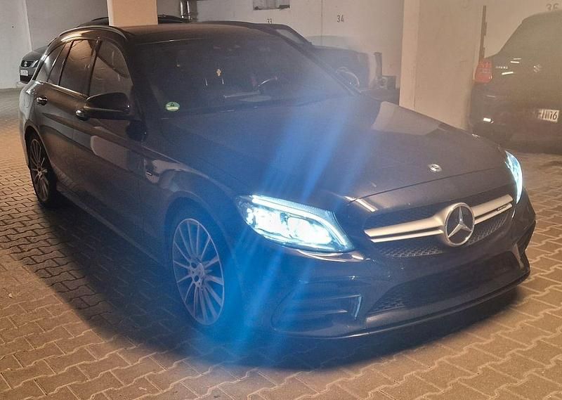 Schwarz Gebraucht 2019 Mercedes C43 AMG AMG Limousine | 29.900 € (Guter Preis) - Bild 1/4