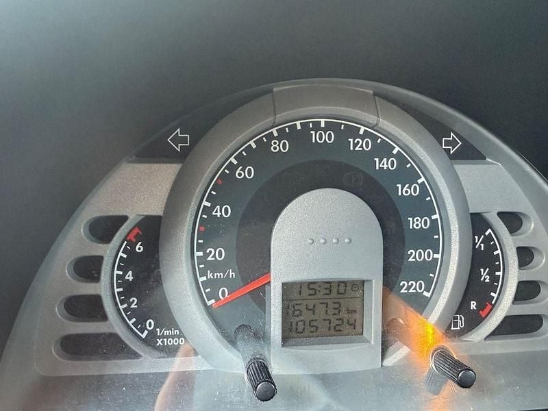 Gebraucht VW Fox 54 PS (39 kW) 2007 Silber Kleinwagen