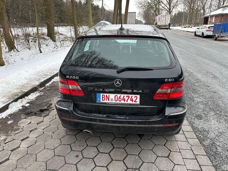 Gebraucht Mercedes B200 140 PS (102 kW) 2007 Schwarz Van / Kleinbus