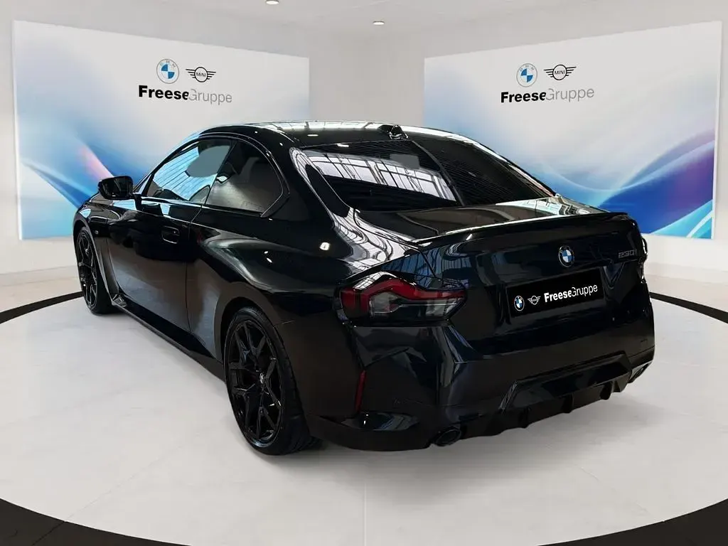 Neu BMW 230 Shadowline 245 PS (180 kW) 2026 Schwarz Coupé