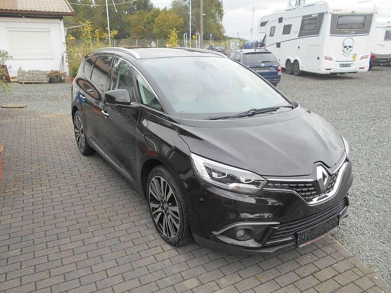 Gebraucht Renault Scénic IV Initiale Paris 163 PS (119 kW) 2018 Schwarz Van / Kleinbus