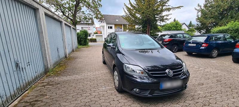 Schwarz Gebraucht 2007 VW Golf Plus Van / Kleinbus | 1.750 € (Fairer Preis) - Bild 1/4
