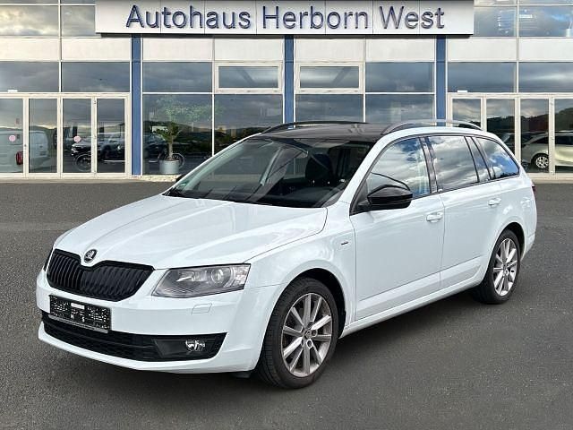 Gebraucht Skoda Octavia Joy 150 PS (110 kW) 2016 Weiss Kleinwagen