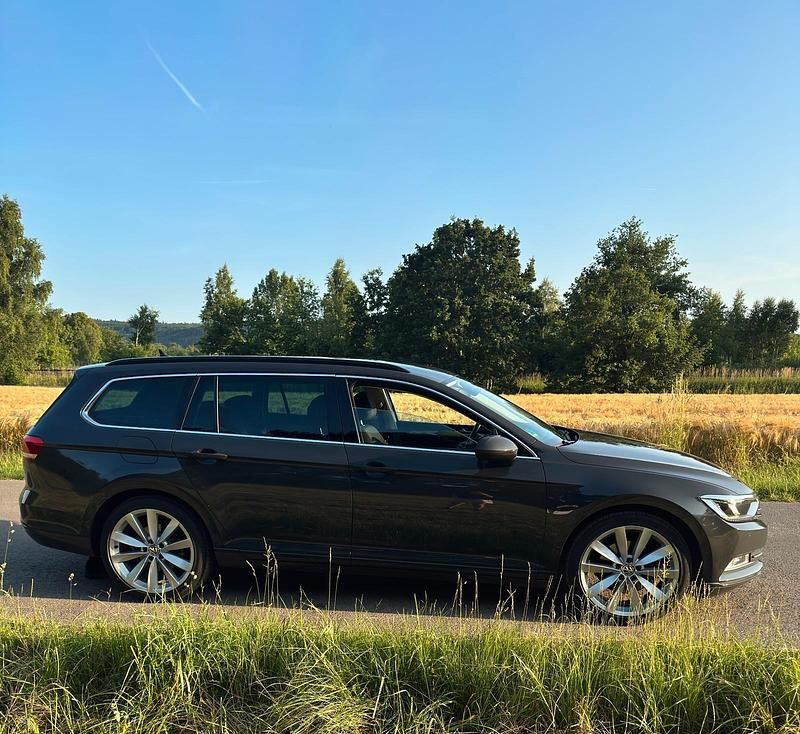 Gebraucht VW Passat Highline 150 PS (110 kW) 2014 Grau Kombi