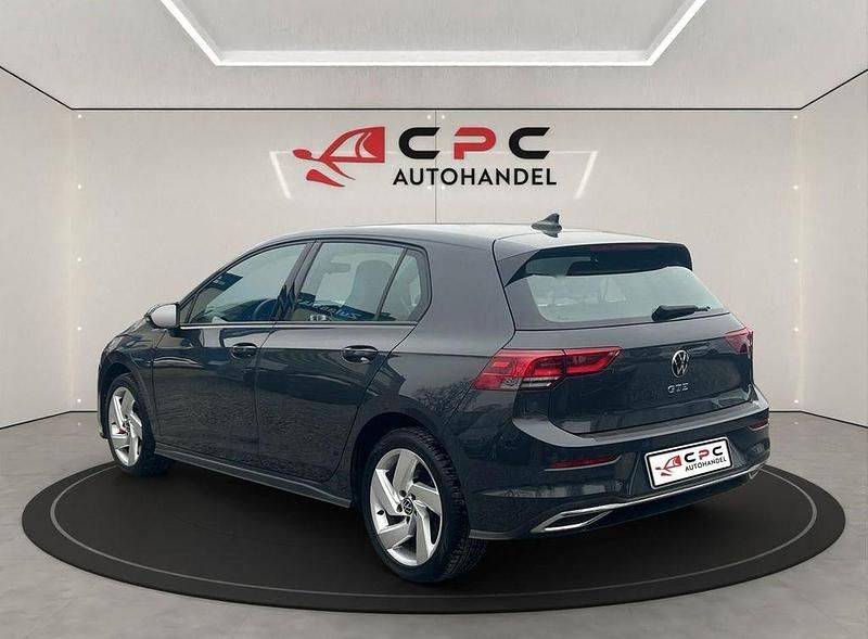 Gebraucht VW Golf VIII GTE 150 PS (110 kW) 2020 Grau Limousine