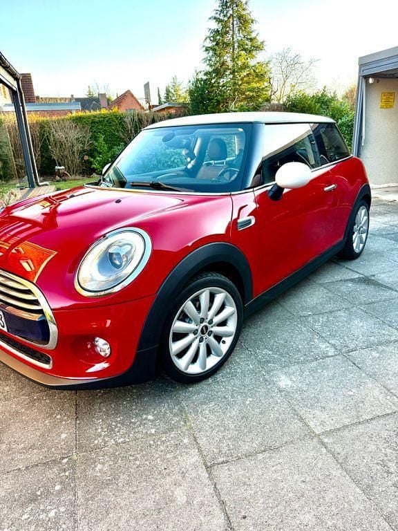 Gebraucht Mini Cooper Chili 136 PS (100 kW) 2018 Rot Kleinwagen