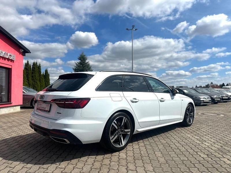 Gebraucht Audi A4 S-Line 204 PS (150 kW) 2023 Weiß Kombi