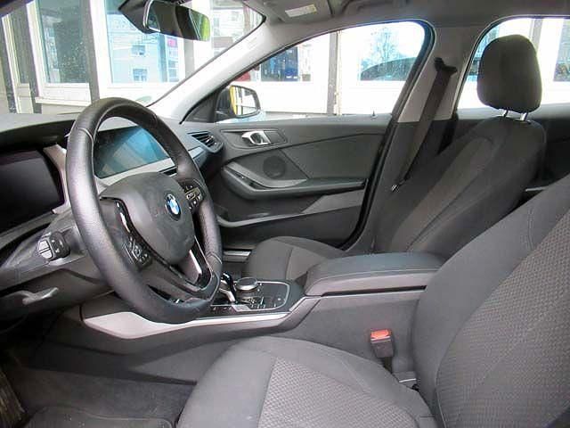Gebraucht BMW 118 Advantage 136 PS (100 kW) 2022 Schwarz Kleinwagen