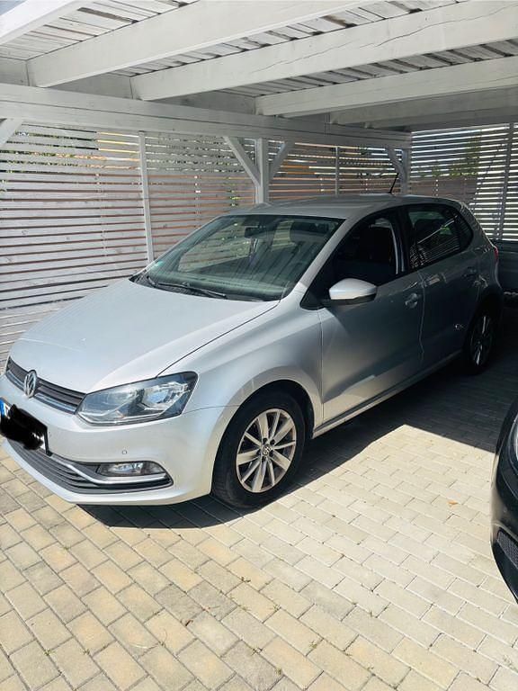 Silber Gebraucht 2017 VW Polo Comfortline Limousine | 7.700 € (Fairer Preis) - Bild 1/4