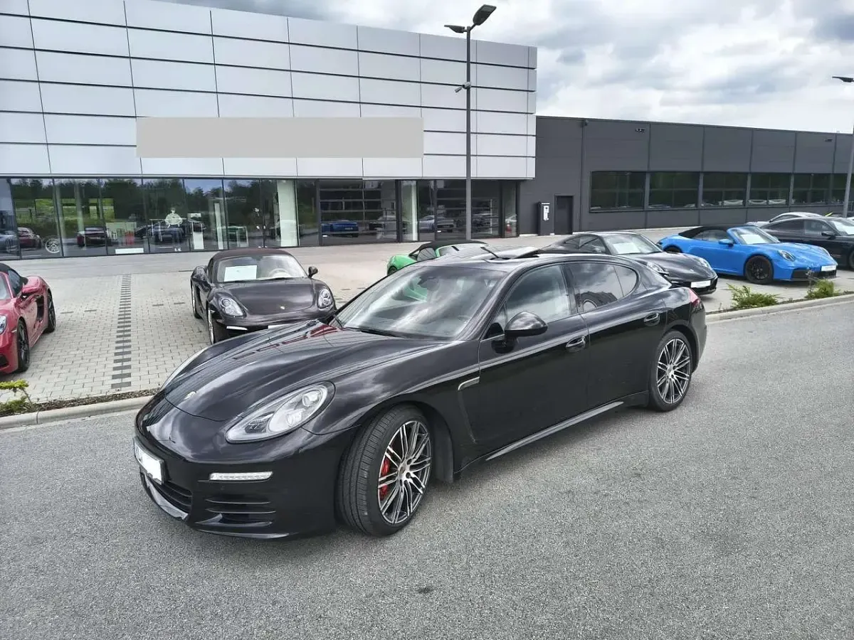 Gebraucht Porsche Panamera 250 PS (183 kW) 2013 Schwarz Kleinwagen