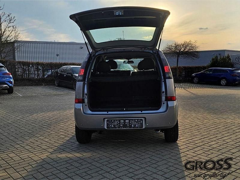 Gebraucht Opel Meriva Edition 105 PS (77 kW) 2006 Silber Van / Kleinbus