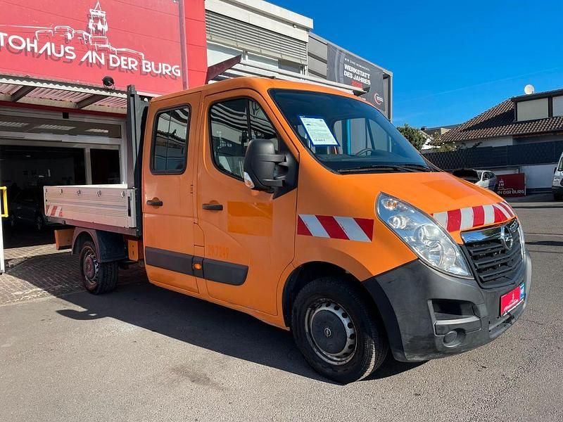 Gebraucht Opel Movano 131 PS (96 kW) 2019 Orange Van / Kleinbus