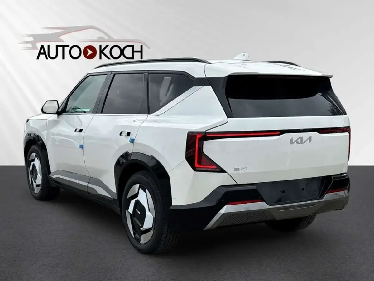 Neu Kia EV5 Earth 160 kW (218 PS) 2026 Snow white pearl SUV