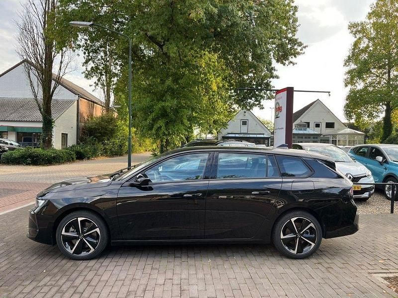 Gebraucht Opel Astra 150 PS (110 kW) 2023 Schwarz Kombi