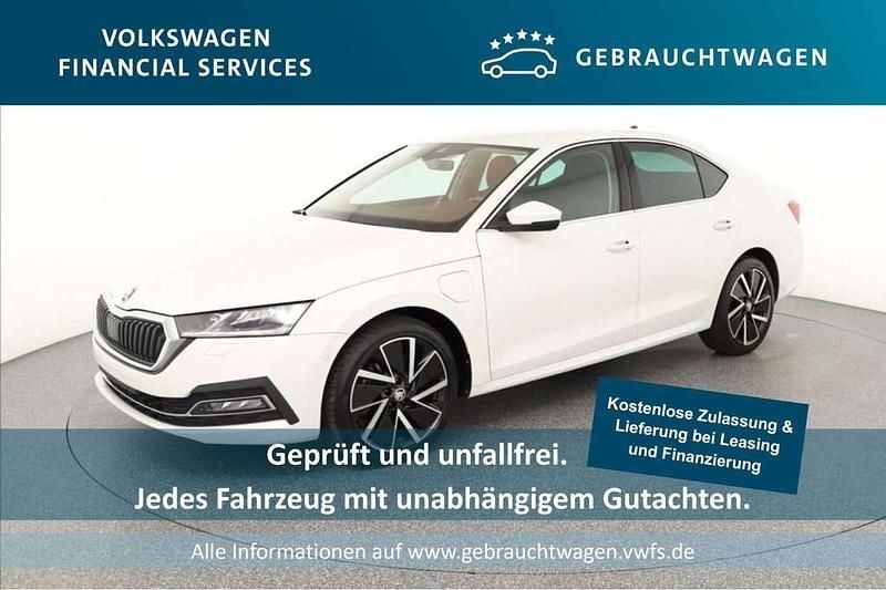Candyweiß Gebraucht 2021 Skoda Octavia Style Limousine | 21.600 € (Superpreis) - Bild 1/4