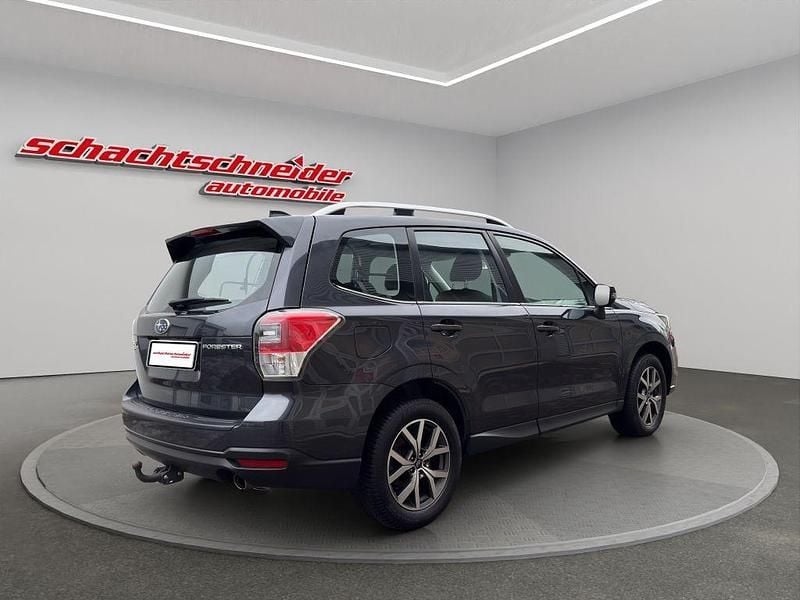 Gebraucht Subaru Forester Exclusive+ 150 PS (110 kW) 2018 Dark grey metallic SUV