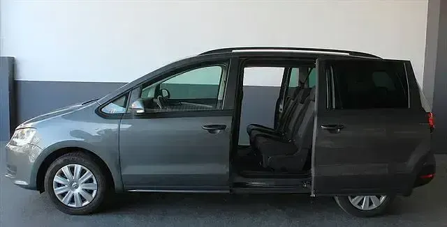 Gebraucht VW Sharan Business 150 PS (110 kW) 2016 Grau Van / Kleinbus